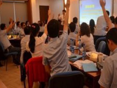 左手技術(shù)，右手管理