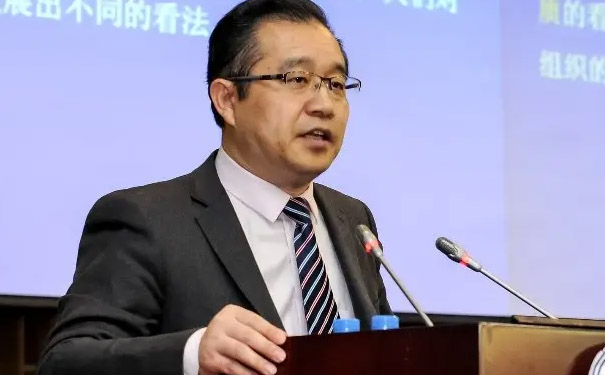 陳國(guó)權(quán) 清華大學(xué)經(jīng)濟(jì)管理學(xué)院教授、博士生導(dǎo)師