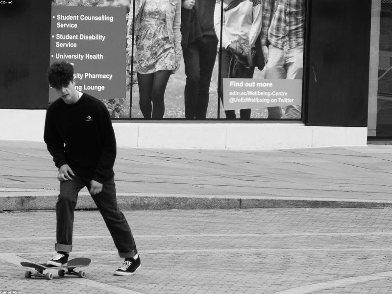 免聯(lián)考 EMBA 校友資源強(qiáng)大，全球人脈對(duì)接 配圖2