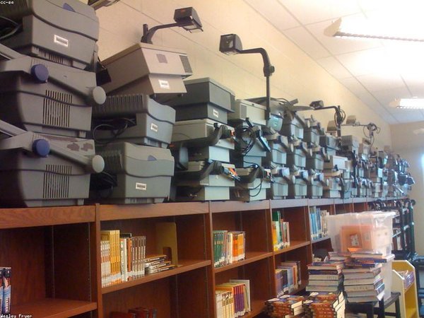 瑞士商學(xué)院 MBA 瑞士官方學(xué)位認(rèn)證 配圖2