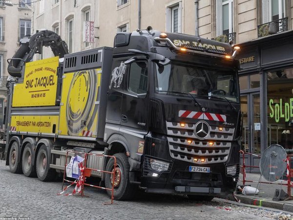 法國克萊蒙高等商學(xué)院碩士與國內(nèi)碩士對比優(yōu)勢 配圖2