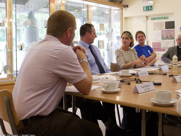 巴黎學(xué)院碩士學(xué)制短快速拿法國(guó)學(xué)位 配圖1