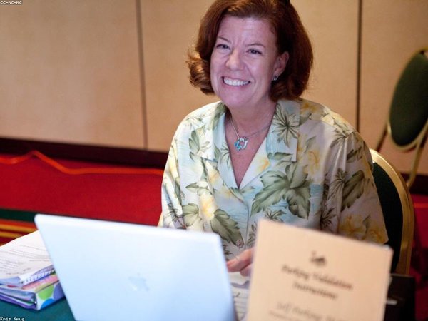 金門大學口腔醫(yī)學博士：種植醫(yī)生技術前沿深造課 配圖3