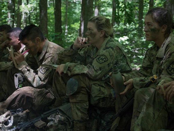 銀行培訓(xùn)適合銀行老員工嗎？老員工提升路徑 配圖3